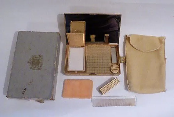 Boxed Evans Carryall vintage minaudière evening bags