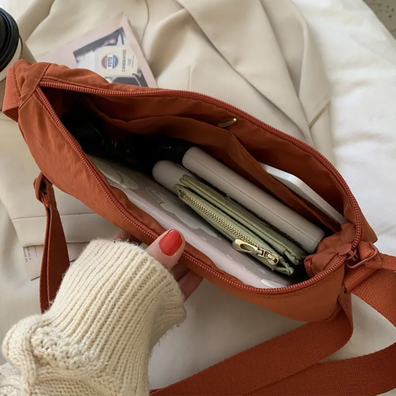 Compact Vintage Nylon Messenger Bag - Fanny Packs for Women