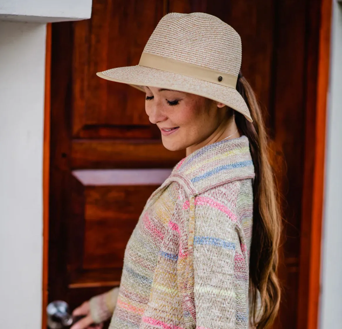 Ponytail Sun Hat (UPF50  & Packable) | Black