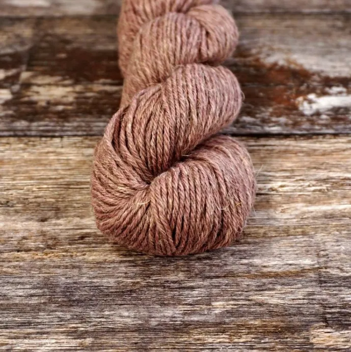Stolen Stitches Nua Sport